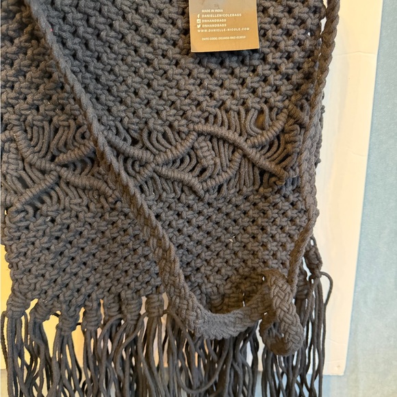 Danielle Nicole Black Crochet Crossbody Bag - Picture 4 of 7